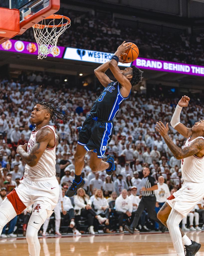 2023-2024_MBB_Game_Arkansas_11_28-09